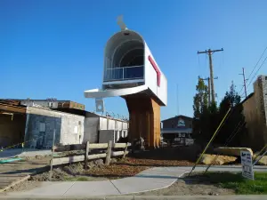 World's Largest Mailbox