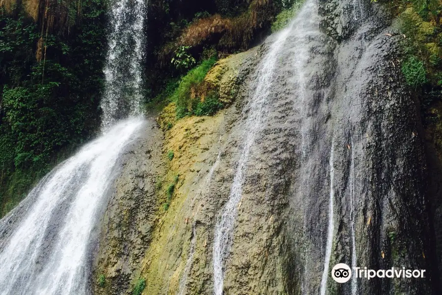 Dai Yem Waterfall