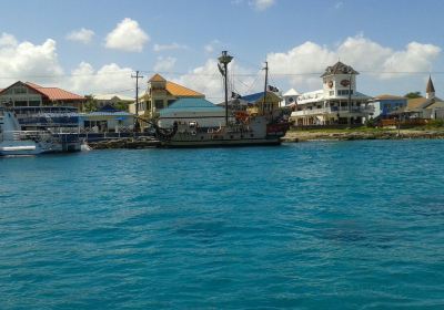 Porto di Georgetown (Port of George Town)