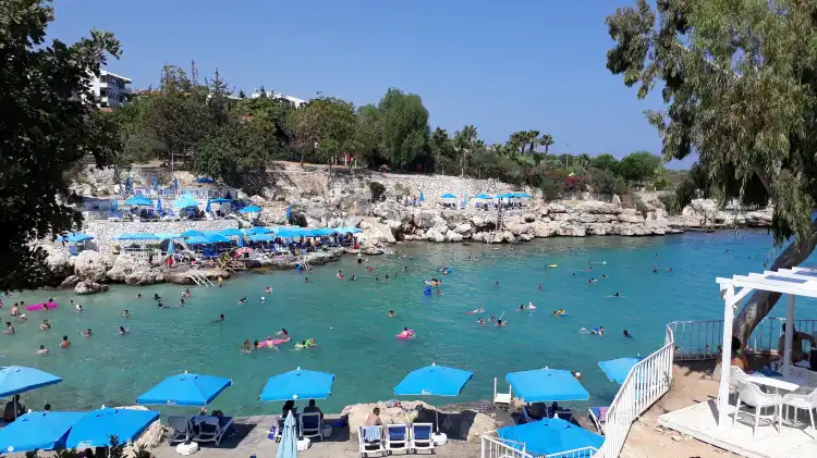 Hotels near Yaprakli Koyu