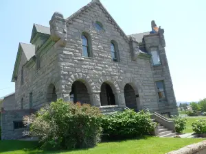 Castle Museum and Carriage House