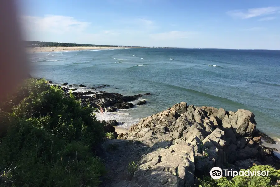 Long Sands Beach