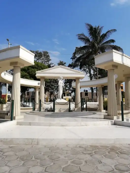 Các khách sạn gần El Paseo de las Musas