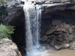 Tsitsa Falls