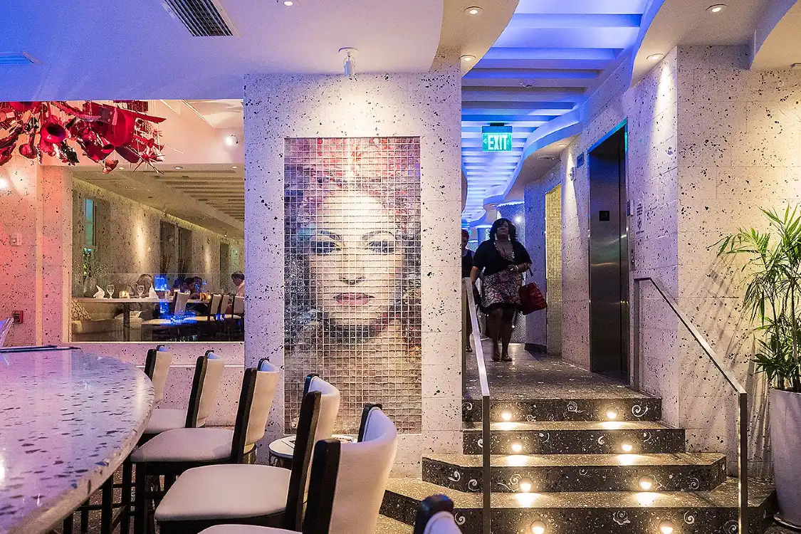 Hotels near Ocean Dr