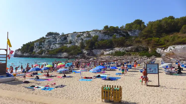 Hôtels à : Cala Romantica