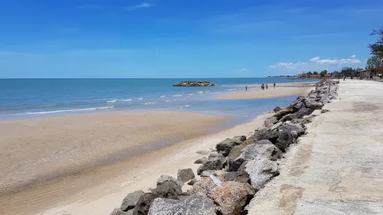 Puek Tian Beach