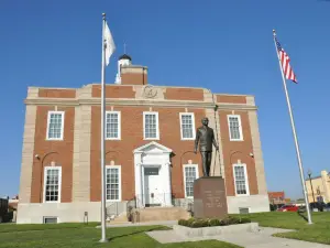 Historic Jackson County Truman Courthouse/Truman Courtroom/Jackson Art Museum