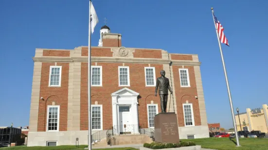 Historic Jackson County Truman Courthouse/Truman Courtroom/Jackson Art Museum