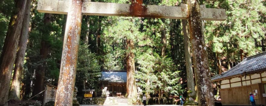Murou Ryuketsu Shrine