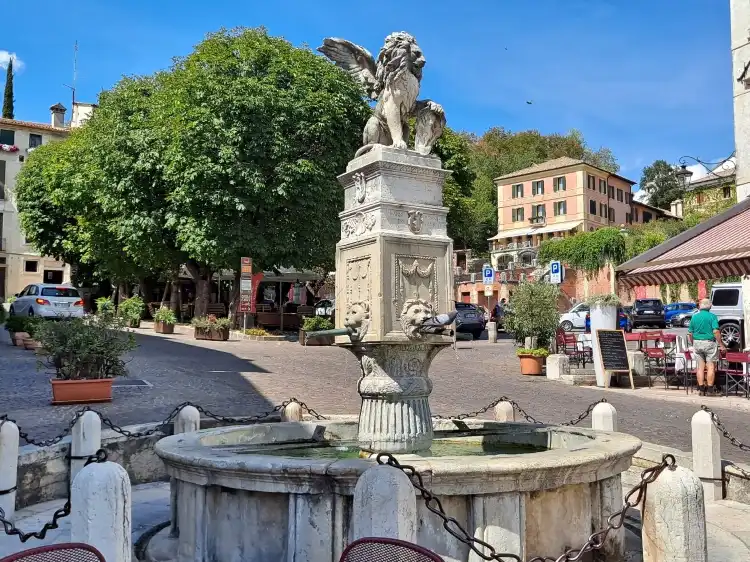 Hotel in zona Piazza Giuseppe Garibaldi