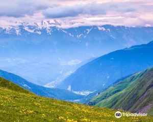 香港-斯提潘茨明達 機票酒店 自由行