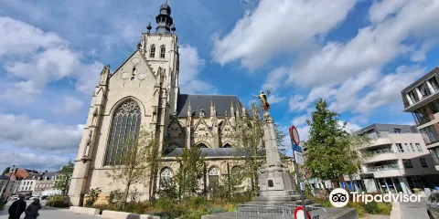 Onze-Lieve-Vrouw-ten-Poel Church