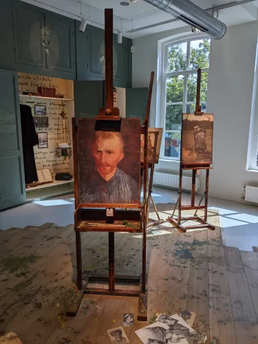 Van Gogh Village Museum