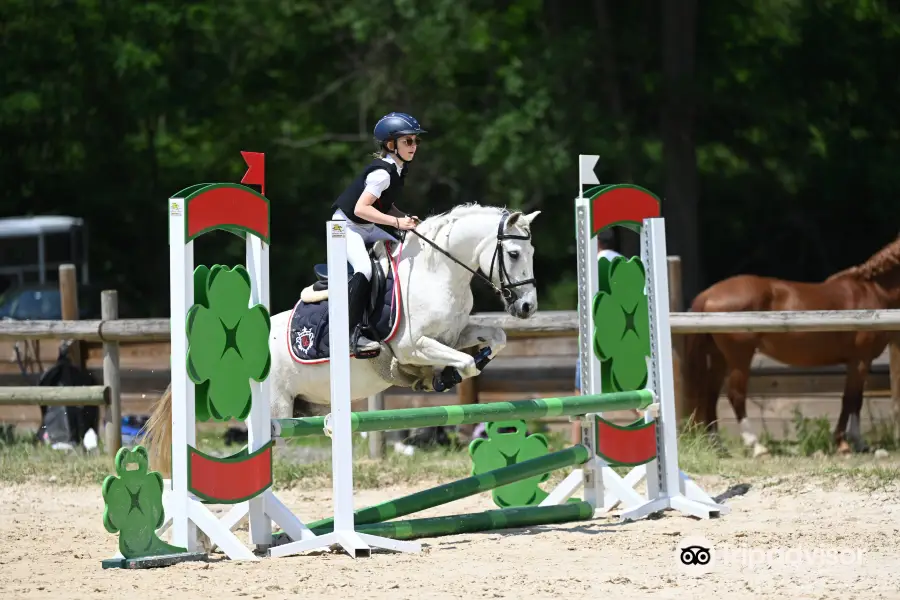 Centre Equestre de Sauveterre