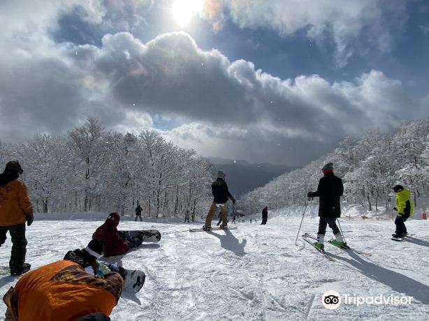 megahiraonsen megahira ski area