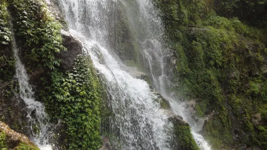 Bakthang Waterfall