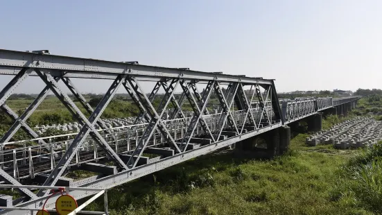 Huwei Steel Bridge