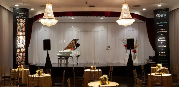 Hotel dekat The Liberace Mansion