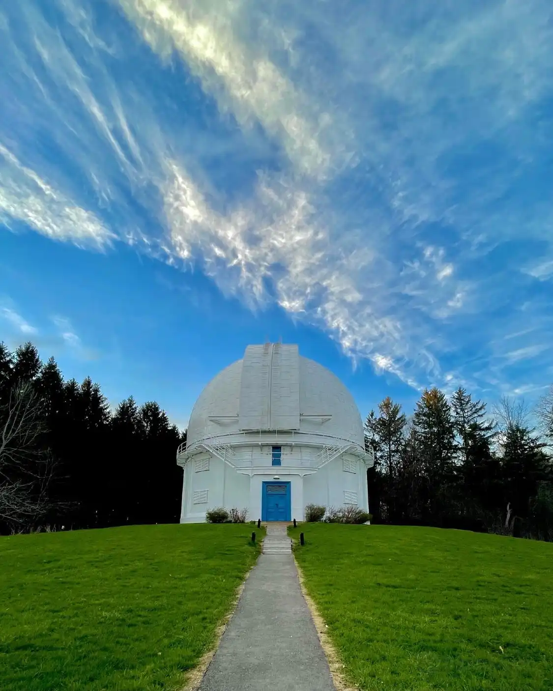 Hotels near Richmond Hill David Dunlap Observatory