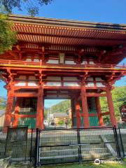 天台宗吉祥陀羅尼山薬樹王院 瀧山寺