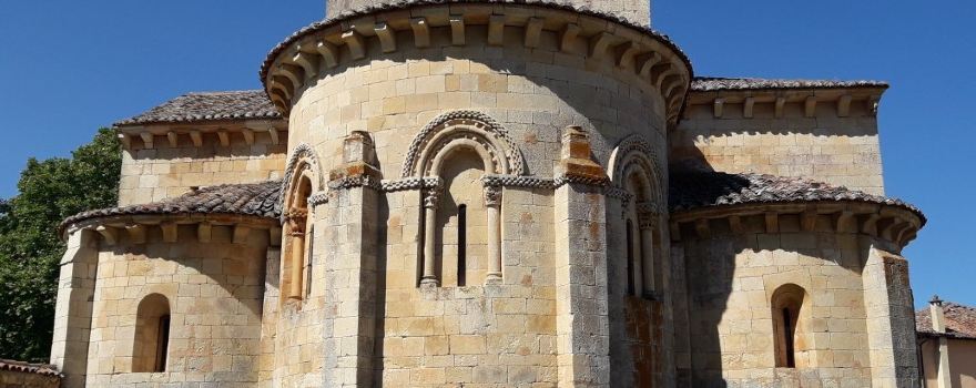 Iglesia de Santa Eufemia de Cozuelos