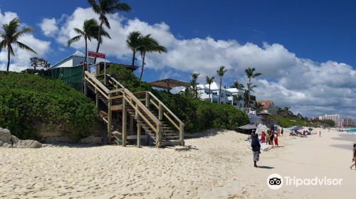 Cabbage Beach