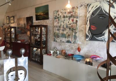 Red Pepper Gallery