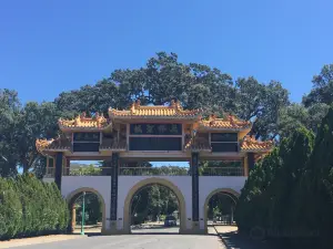 City of Ten Thousand Buddhas