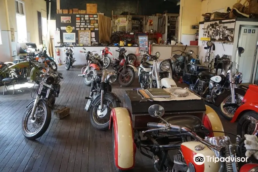 Bikes And Buds