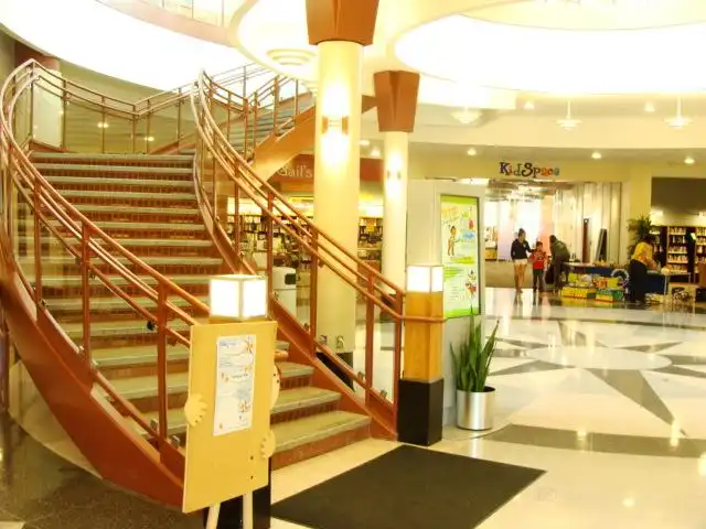 Hampton by Hilton Hotels in Elgin