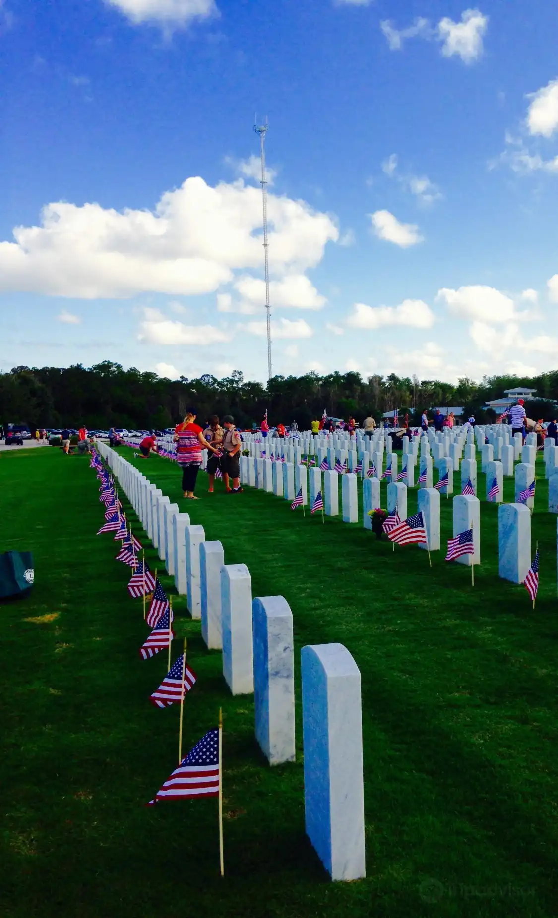 Hotels near South Florida National Cemetery