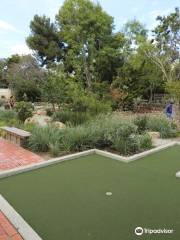 Golf Gardens