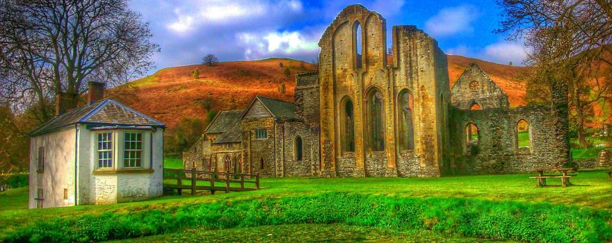 Valle Crucis Abbey / Abaty Glyn Y Groes