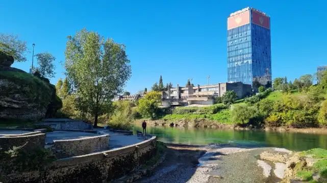 Hotels near Old Ribnica River Bridge