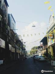 Pakprak Rd