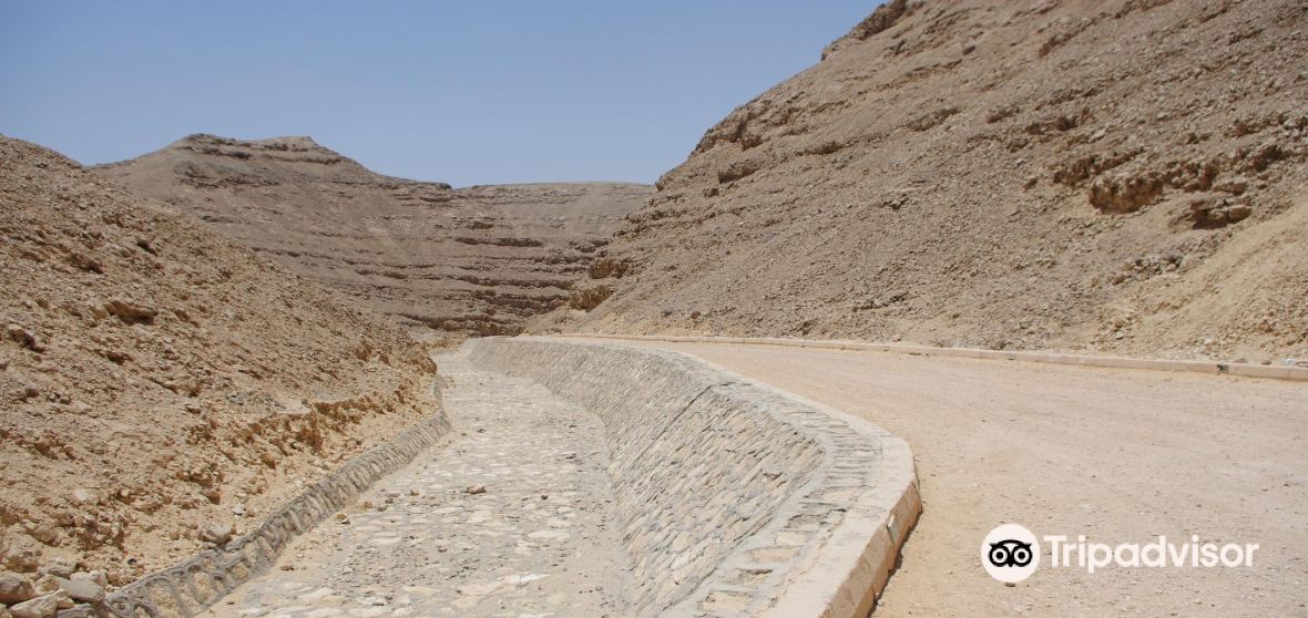 Deir Mawas 2024 인기 명소 Deir Mawas 트립 가이드 Deir Mawas 인기 명소 입장권 추천, 호텔