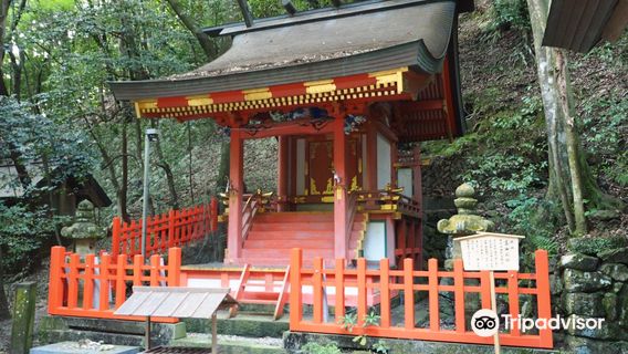 Tado Shrine (Shrine of Motorbike)