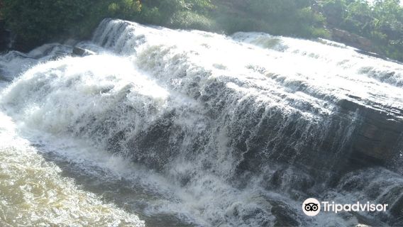Godachinamalki Waterfalls