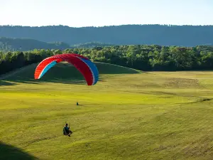 Lookout Mountain Flight Park- Hang Gliding and Paragliding Training Center