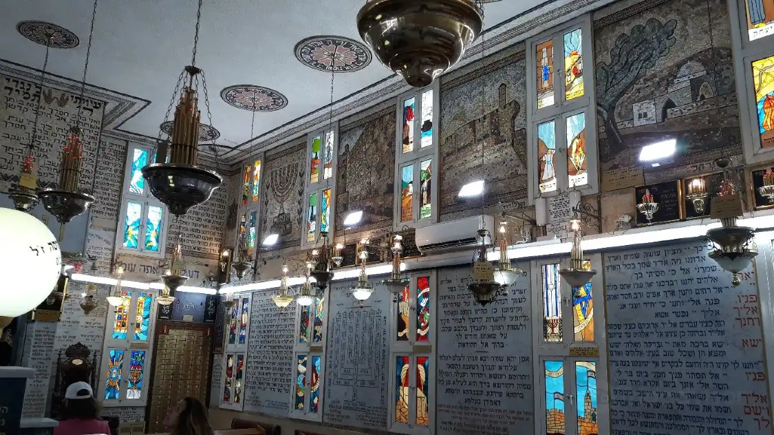 Hotels near Or Torah Synagogue