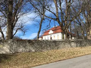 Pałac Łosiów w Narolu