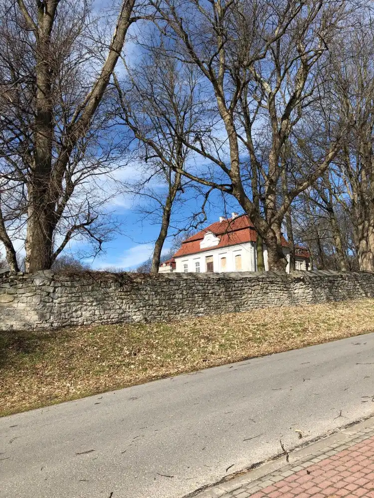 Hôtels à : Narol