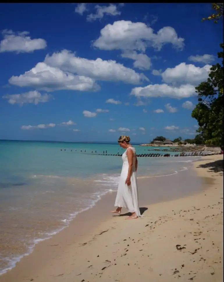 5_Bluefields Beach