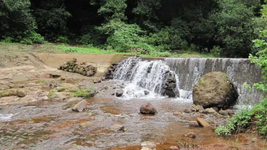 Dhobi Waterfall