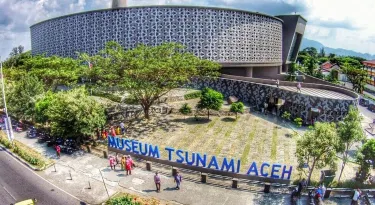 Museum Tsunami Aceh