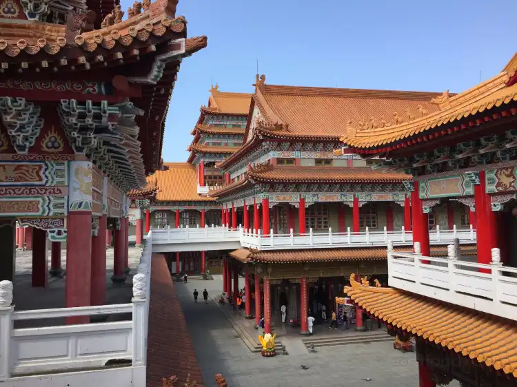 Hotels near Lu Er Men Tian Hou Gong Temple