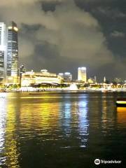 Marina Bay Waterfront Promenade
