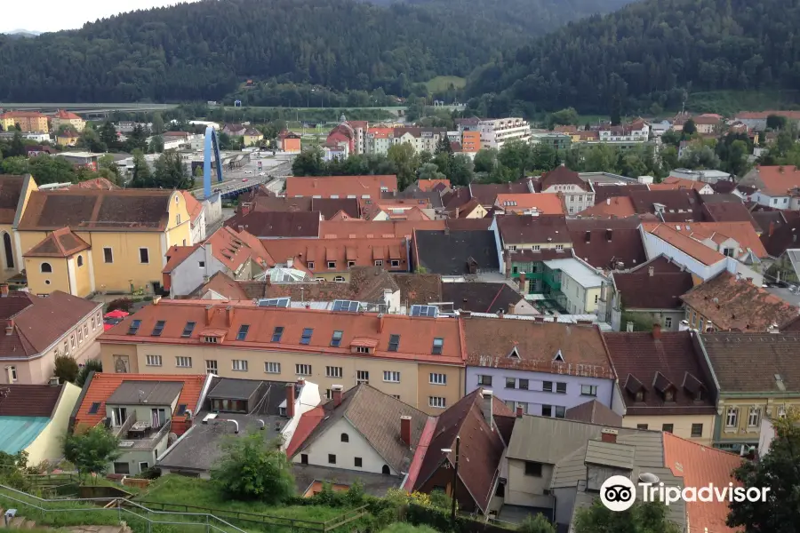 Schlossberg - Burg Landskron