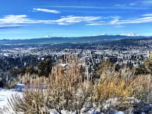 Pilot Butte State Scenic Viewpoint